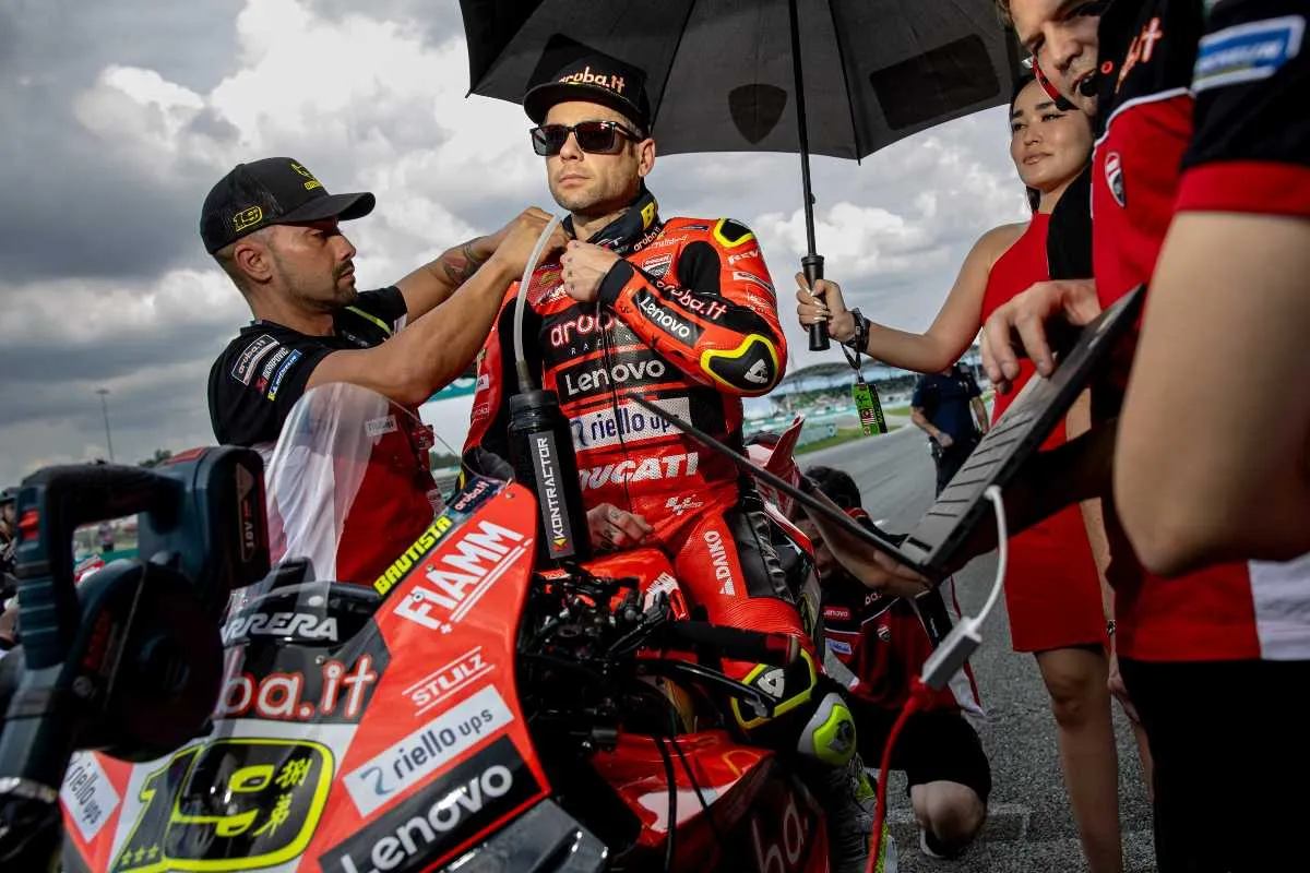 alvaro bautista 6