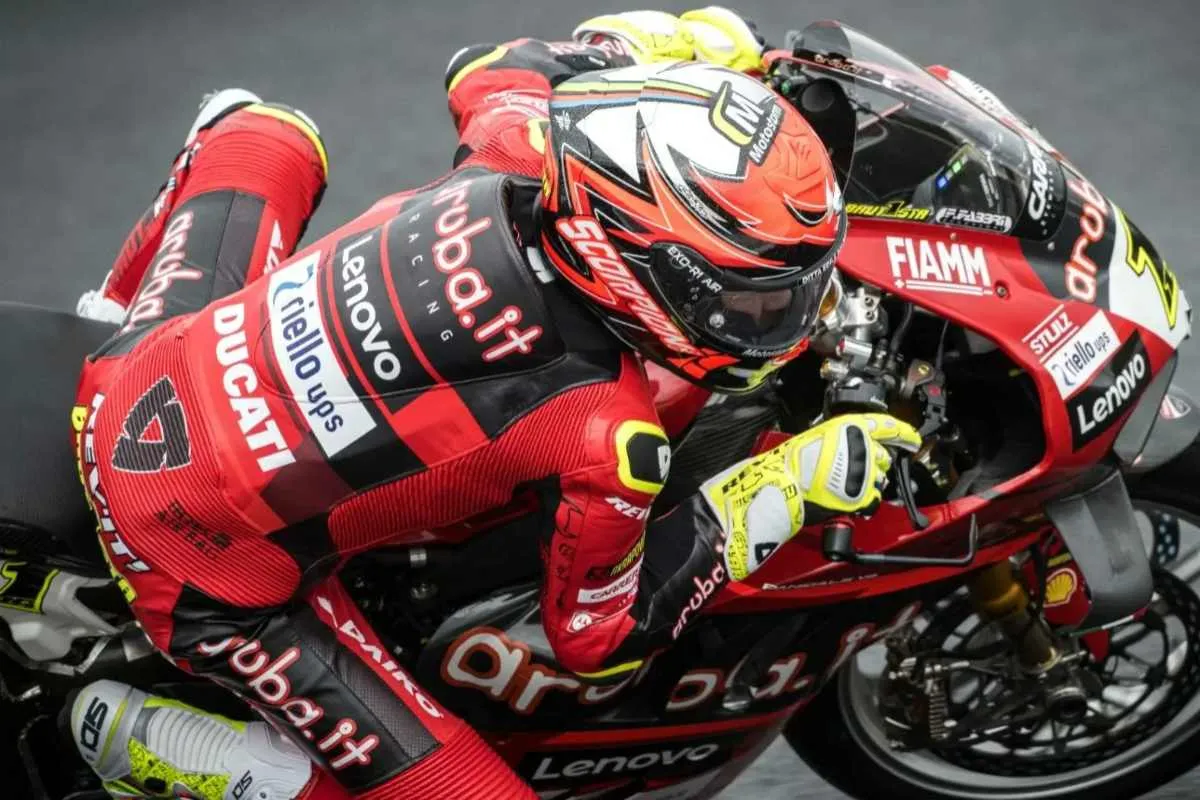 alvaro bautista 9