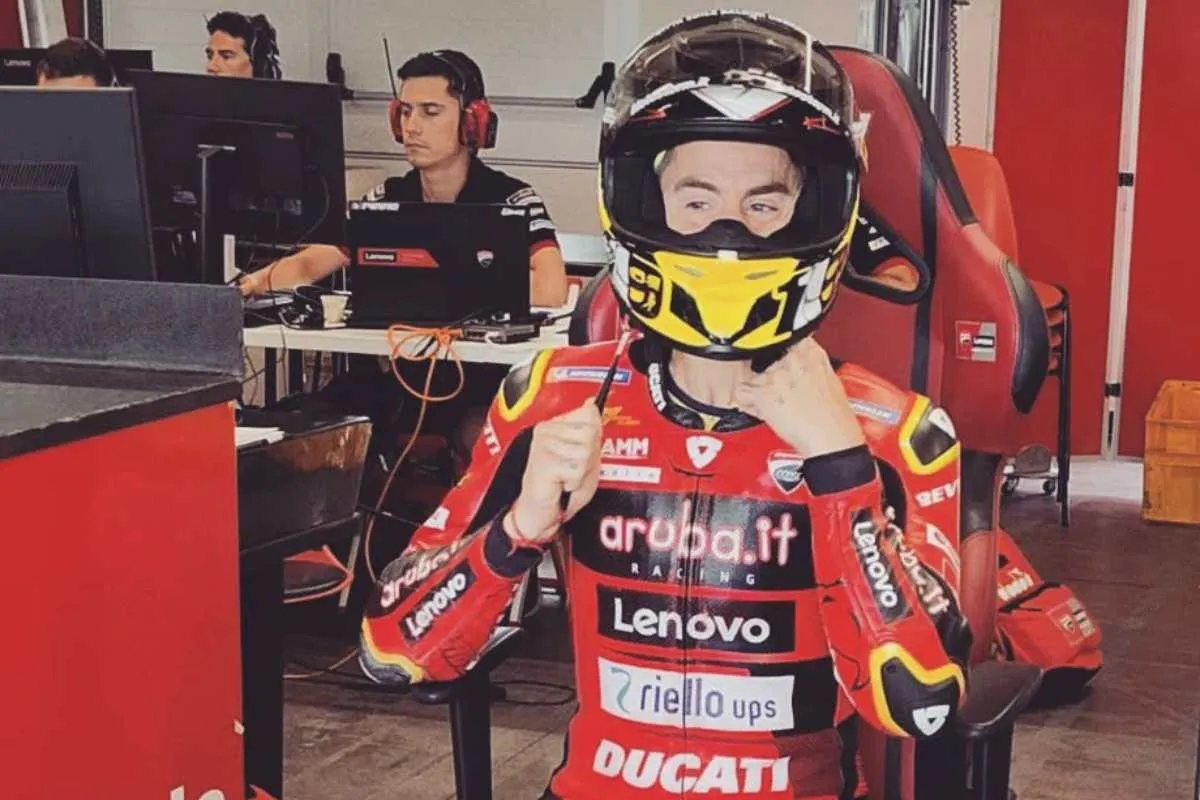 alvaro bautista ducati 1