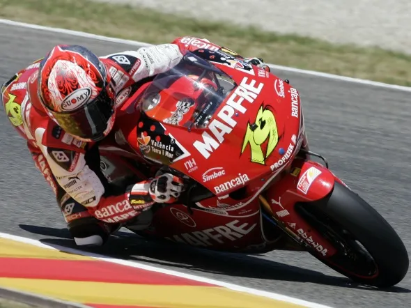 alvaro bautista warm up 250 mugello