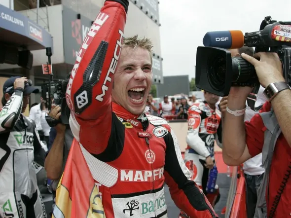 alvaro bautista win barcellona 2009