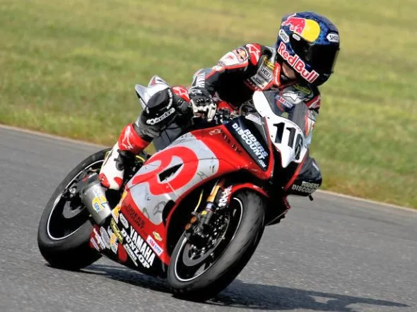 ama cameron beaubier yamaha r6