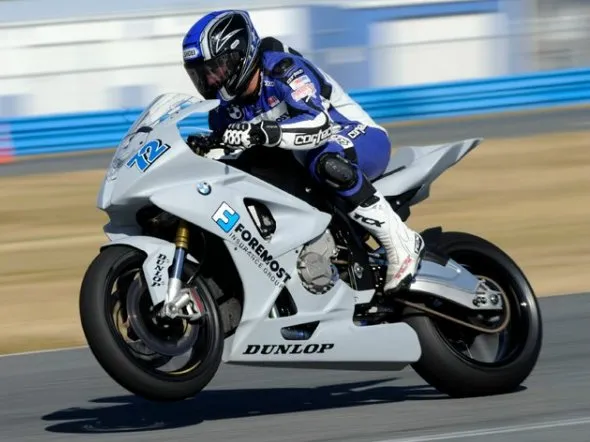 ama superbike bmw larry pegram