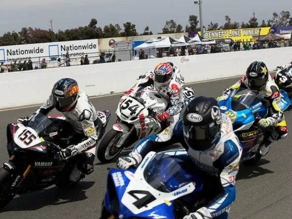 ama superbike start sonoma 2011