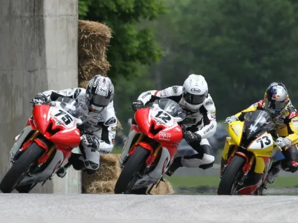 ama supersport elkhart lake race2