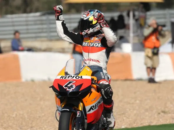 andrea dovizioso gara estoril 2010