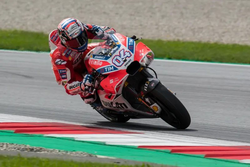 andrea dovizioso warm up austria 2017