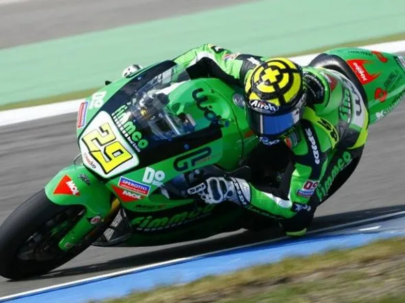 andrea iannone assen prove2