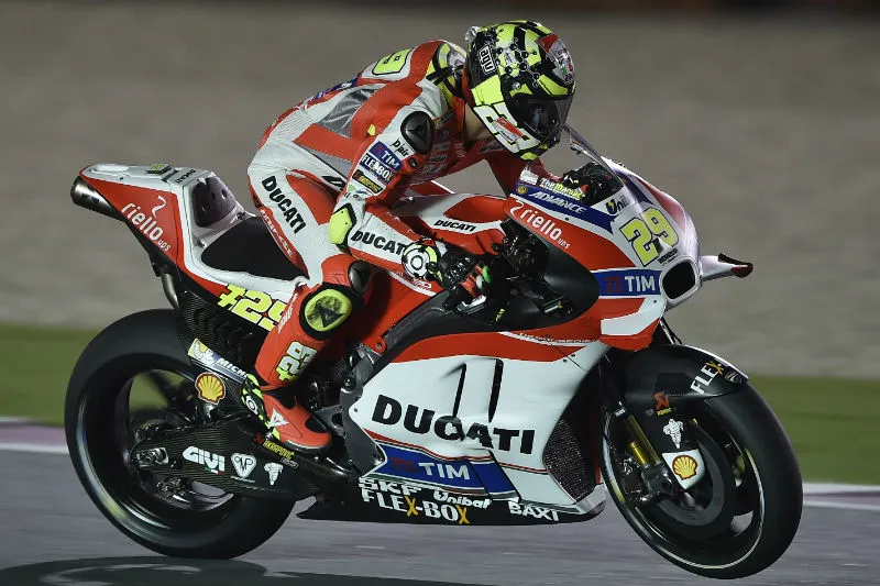 andrea iannone fp2 losail 2016