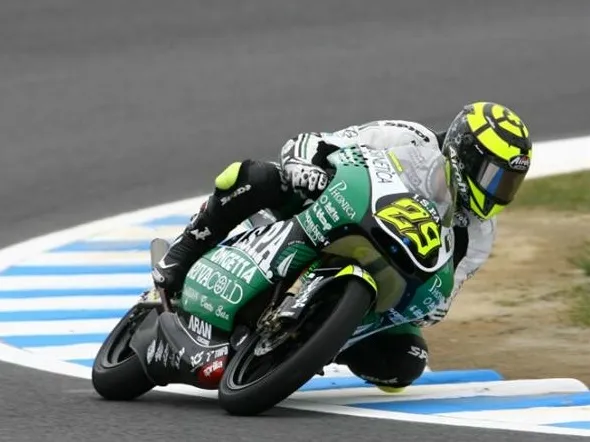 andrea iannone motegi practice 2009
