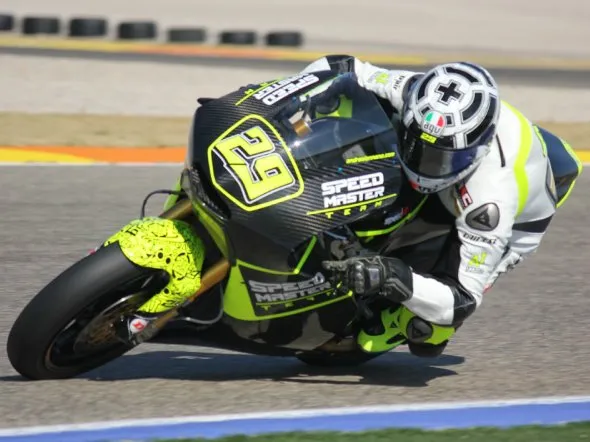 andrea iannone moto2 speed up test valencia