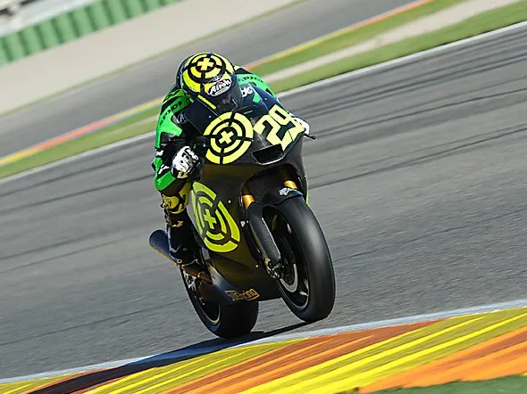 andrea iannone suter test valencia