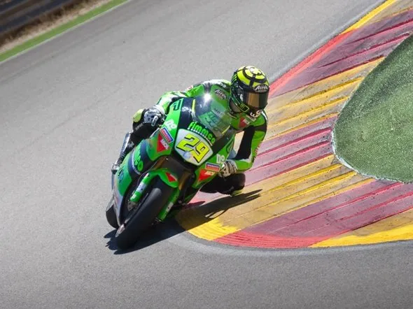 andrea iannone test motorland aragon