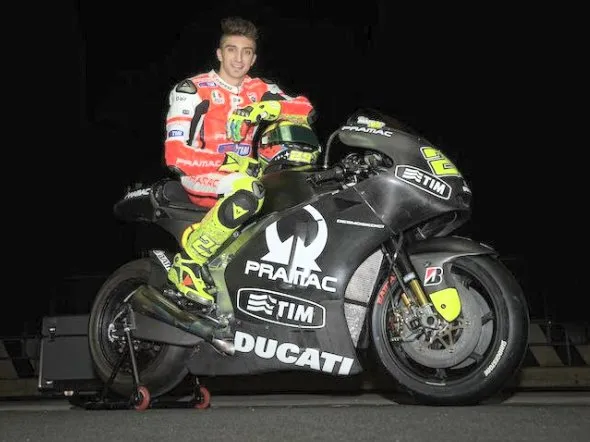andrea iannone valencia ducati motogp 2
