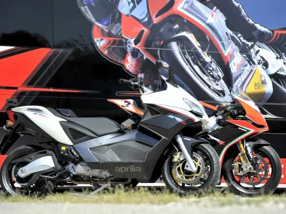 aprilia srv850 abs 2