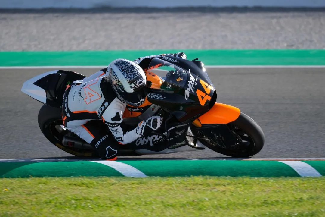 aron canet moto2 e1574701315195