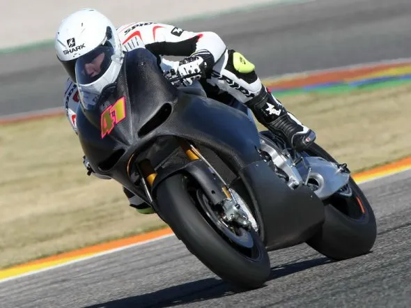 art aprilia crt valencia 2