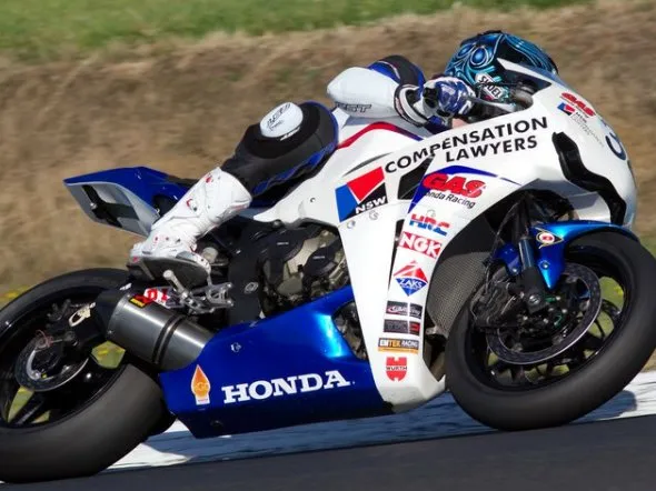 asbk craig coxhell test phillip island 2011