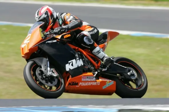 asbk ktm rc8r johnson 2010