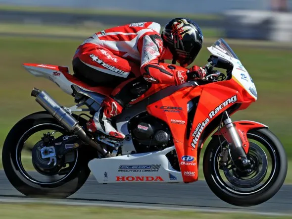 asbk queensland1 2011 teamhondaracing 2