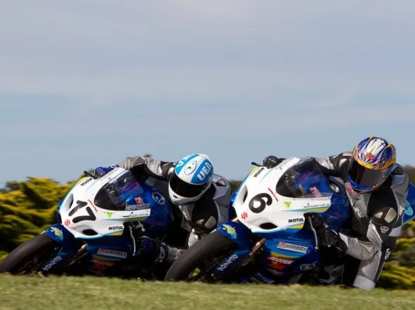asbk suzuki australia phillipisland 2011