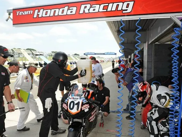 asbk team honda racing box