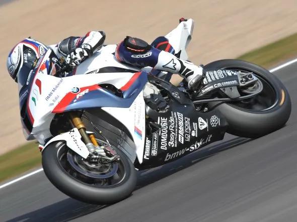 ayrton badovini bmw sbk 2011