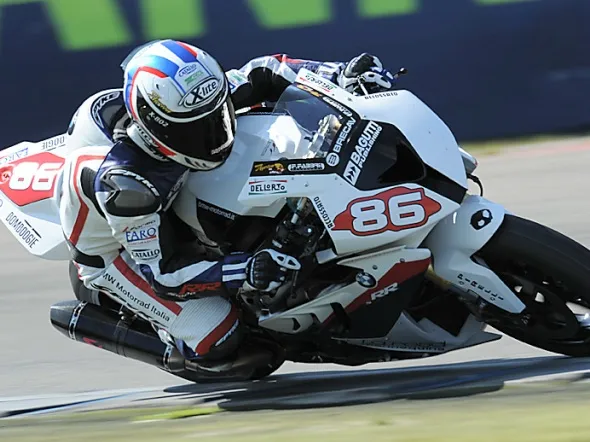 ayrton badovini superstock1000 assen gara