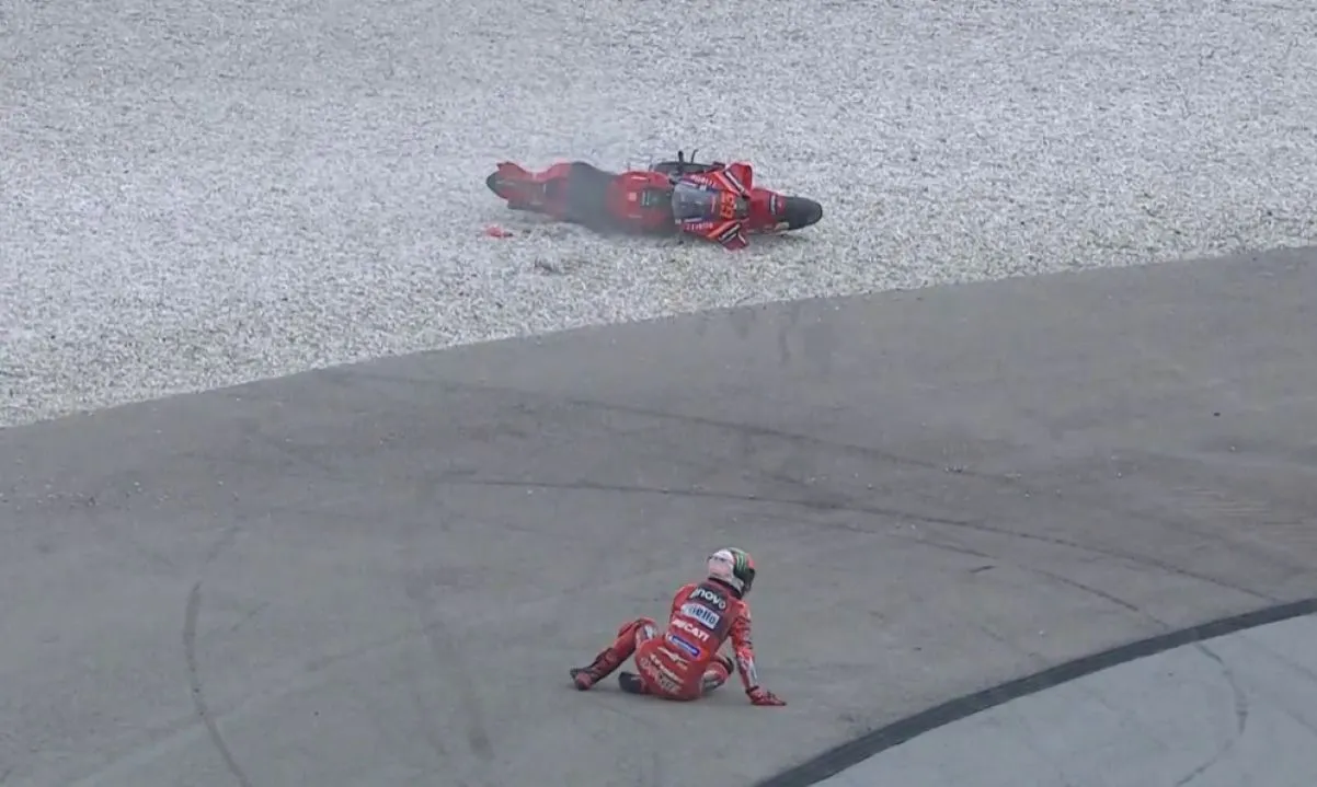 bagnaia crash sepang motogp