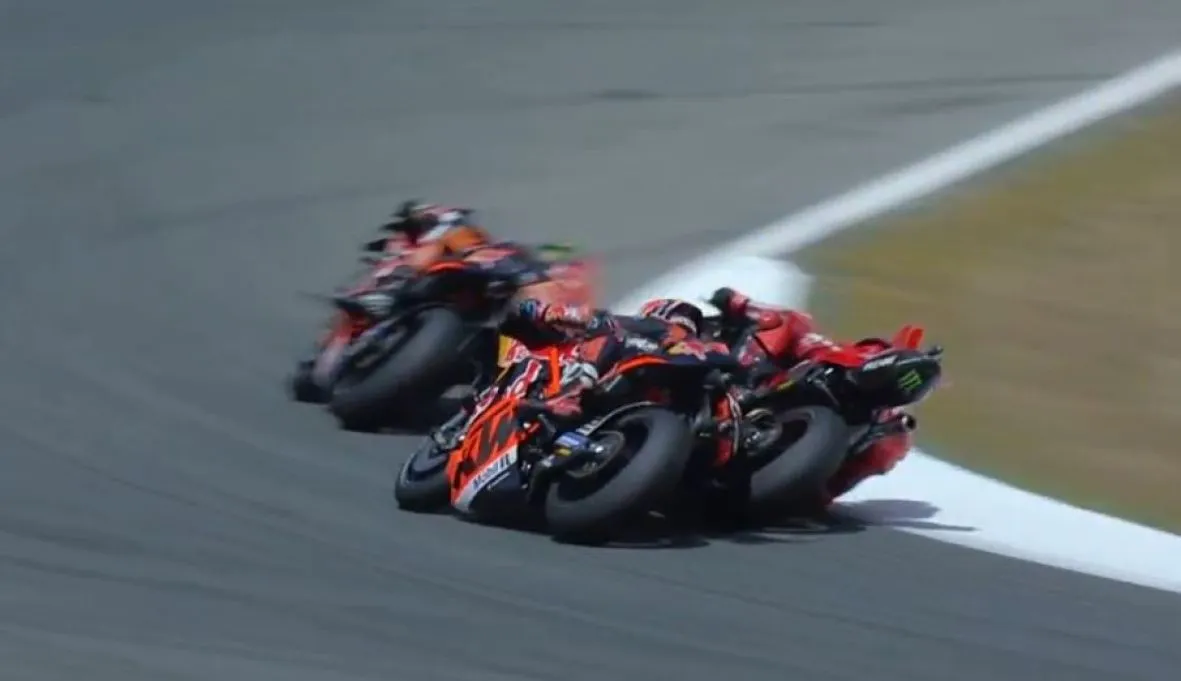 bagnaia miller contatto motogp jerez
