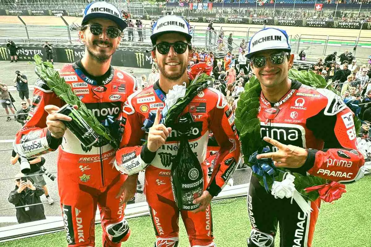 bastianini martin bagnaia