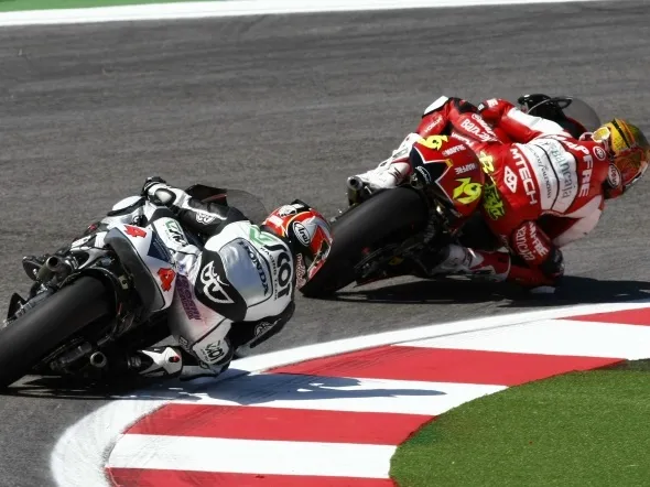 bautista vs aoyama misano 250cc