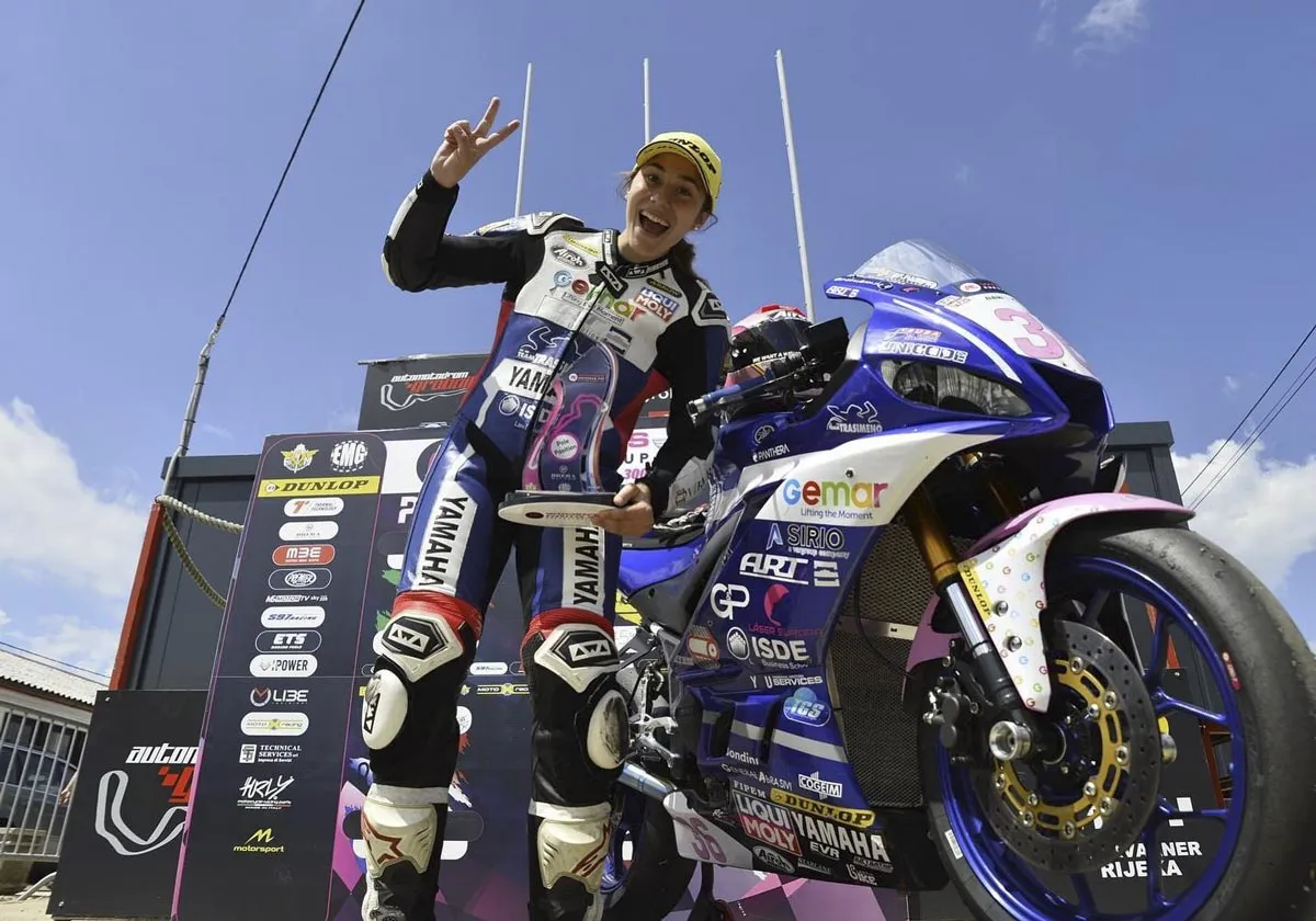 beatriz neila santos