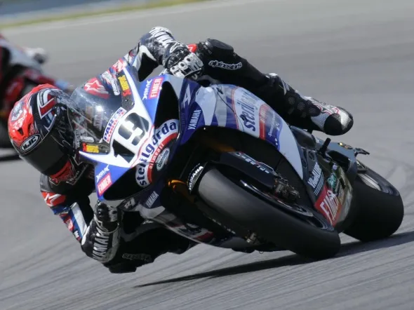 ben spies action brno wsbk