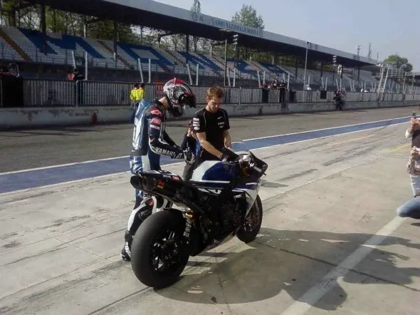 ben spies box test monza 2009