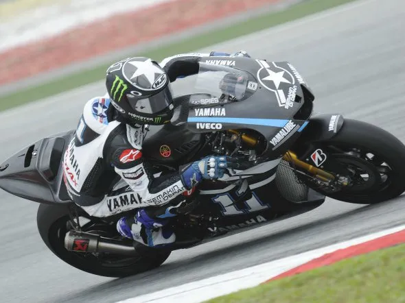 ben spies end test sepang 2012 1