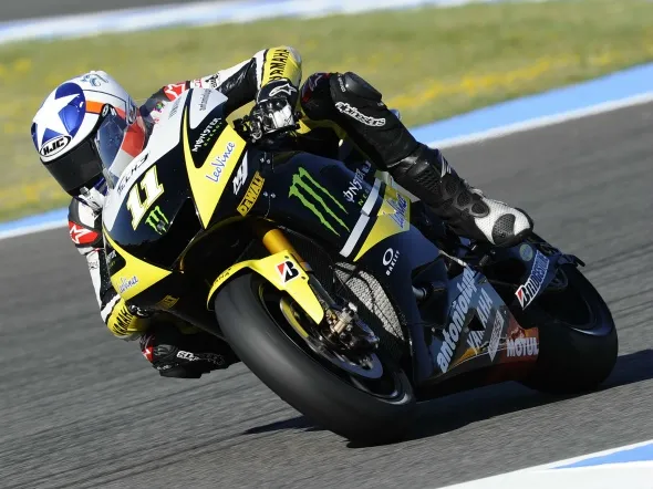 ben spies jerez 2010 motogp race