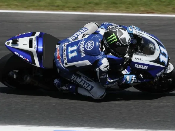 ben spies out phillip island 2011
