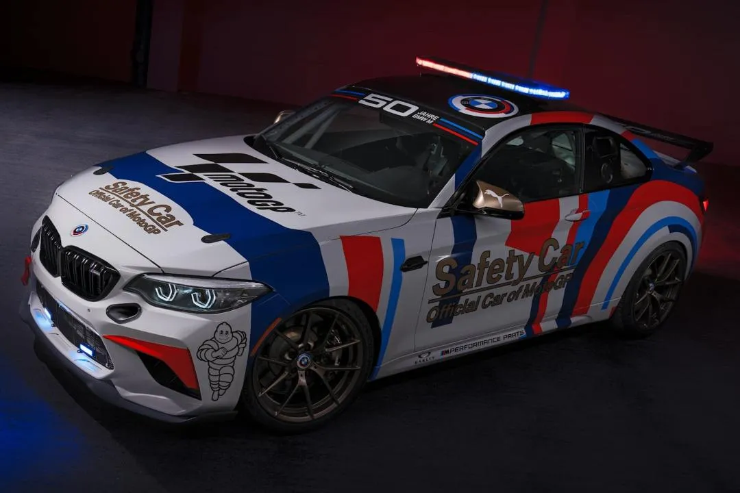bmw m2 cs racing