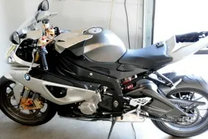 bmw s1000rr streetbike 1