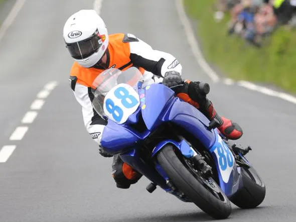 bob price isle of man tourist trophy 2014