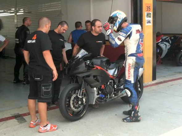bott power m210 moto2 test