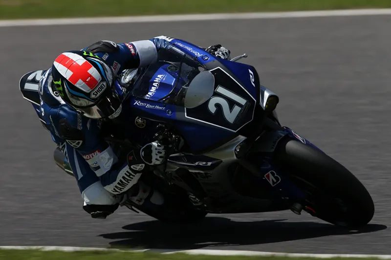 bradley smith suzuka8hours 2015