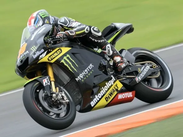 bradley smith yamaha motogp valencia 2012 1