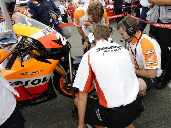 bridgestone pedrosa