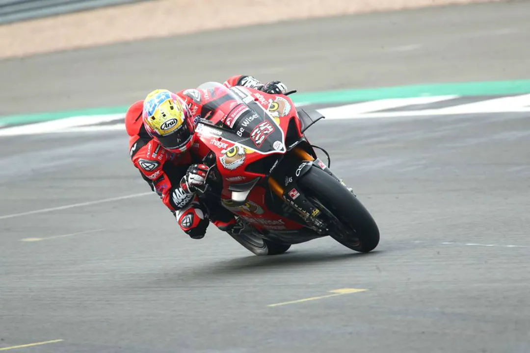 brookes fp1 silverstone