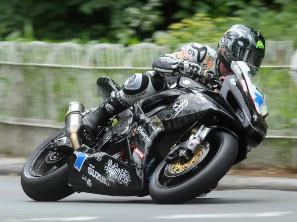 bruce anstey tt supersport 2010