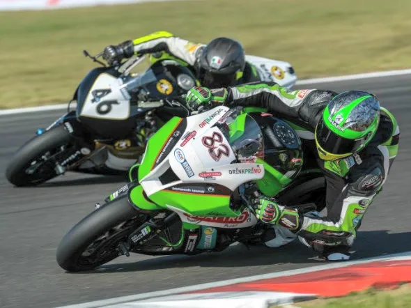 bsb action snetterton races 2013