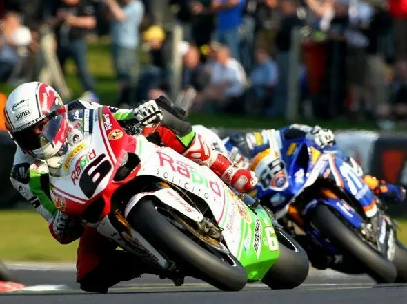 bsb calendari british superbike brandshatch 2011 indy