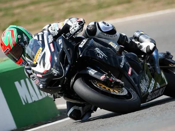 bsb michael laverty relentless suzuki 10